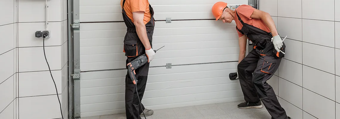 Fix Commercial Garage Door Issues in Schaumburg, Illinois
